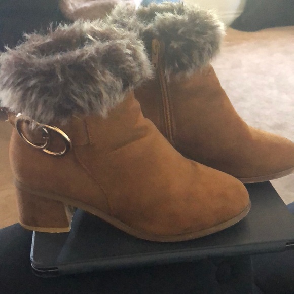 Olivia Miller Other - Olivia Miller boots with fur trim size 2